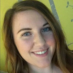 Meet your Posher, Savannah